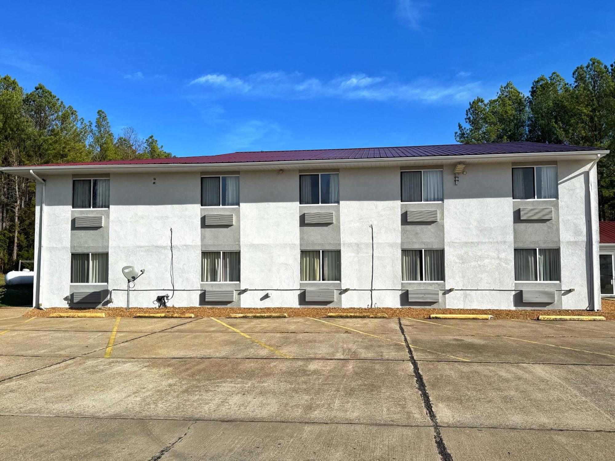 Lake Tree Inn & Suites Marion Exterior foto